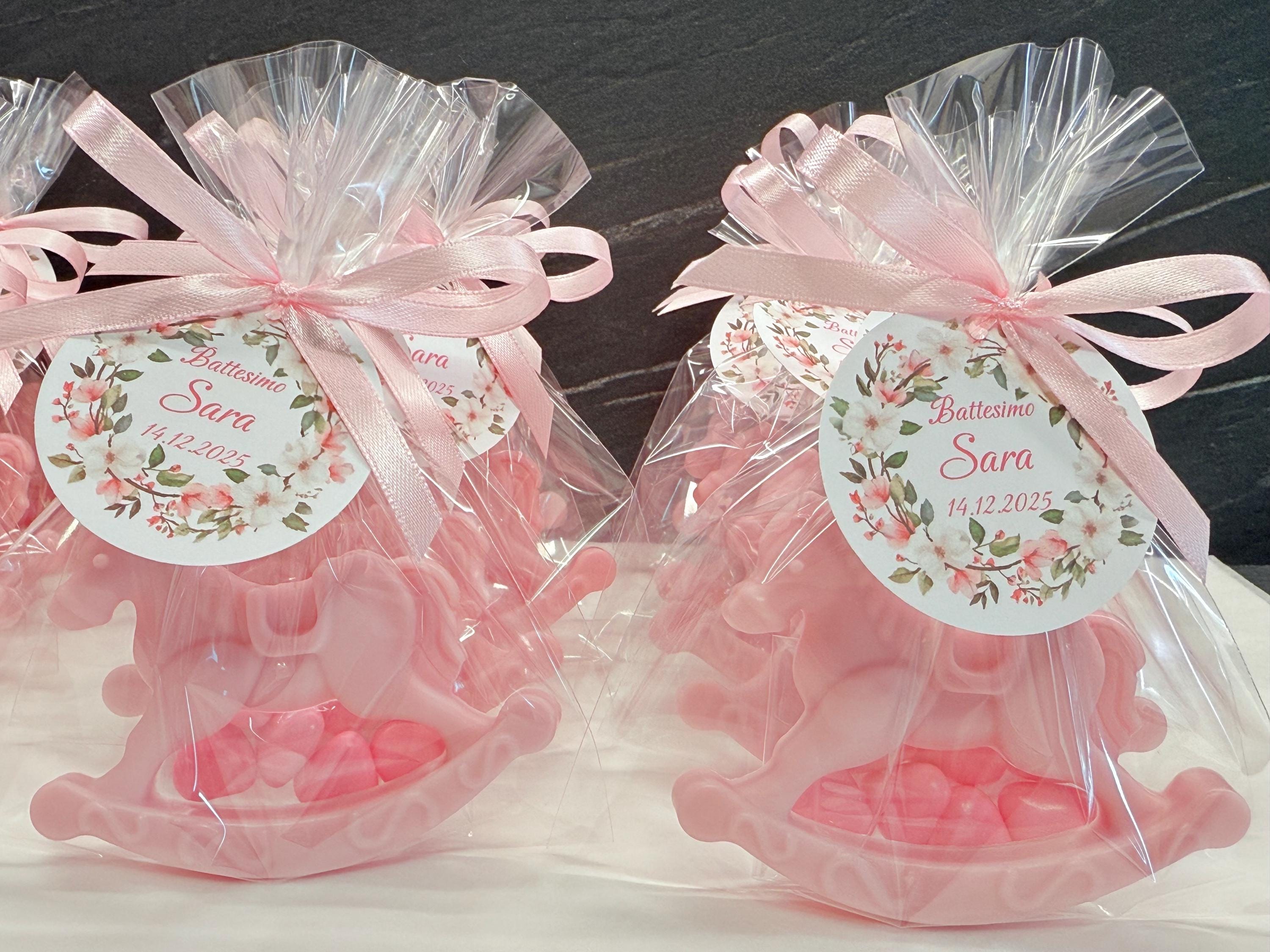 SAVON CHEVAL à BASCULE avec 7 dragées cœur, sachet transparent et étiquette personnalisée