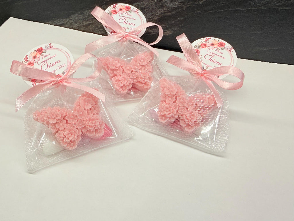 "FLORAL BUTTERFLY" SOAP with organza bag, 5 heart-shaped sugar almonds, and personalized tag