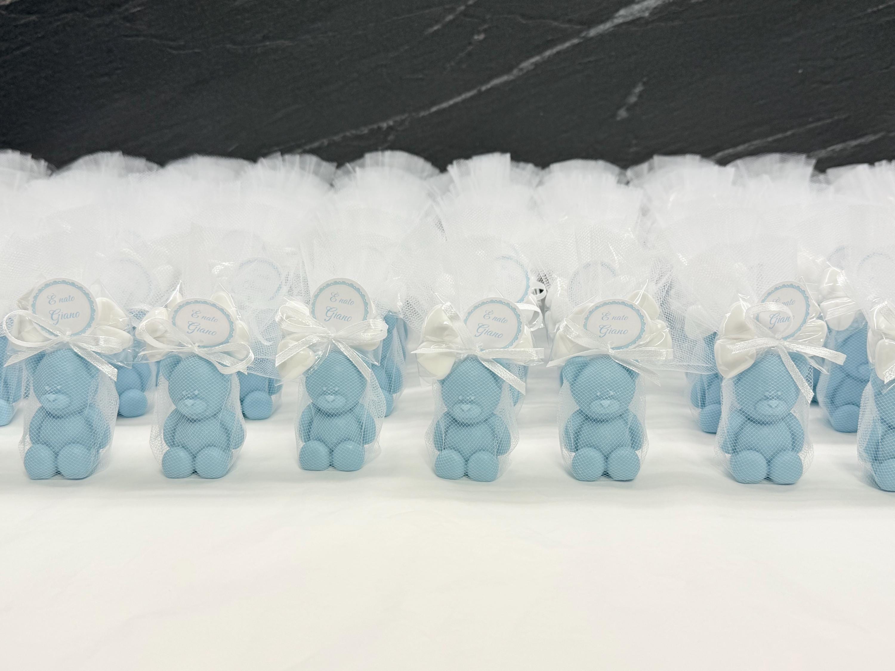 Savon Ourson avec tulle, 5 dragées en forme de cœur et étiquette personnalisée/cadeaux de baptême/naissance/baby shower/ours en peluche/Teddy/