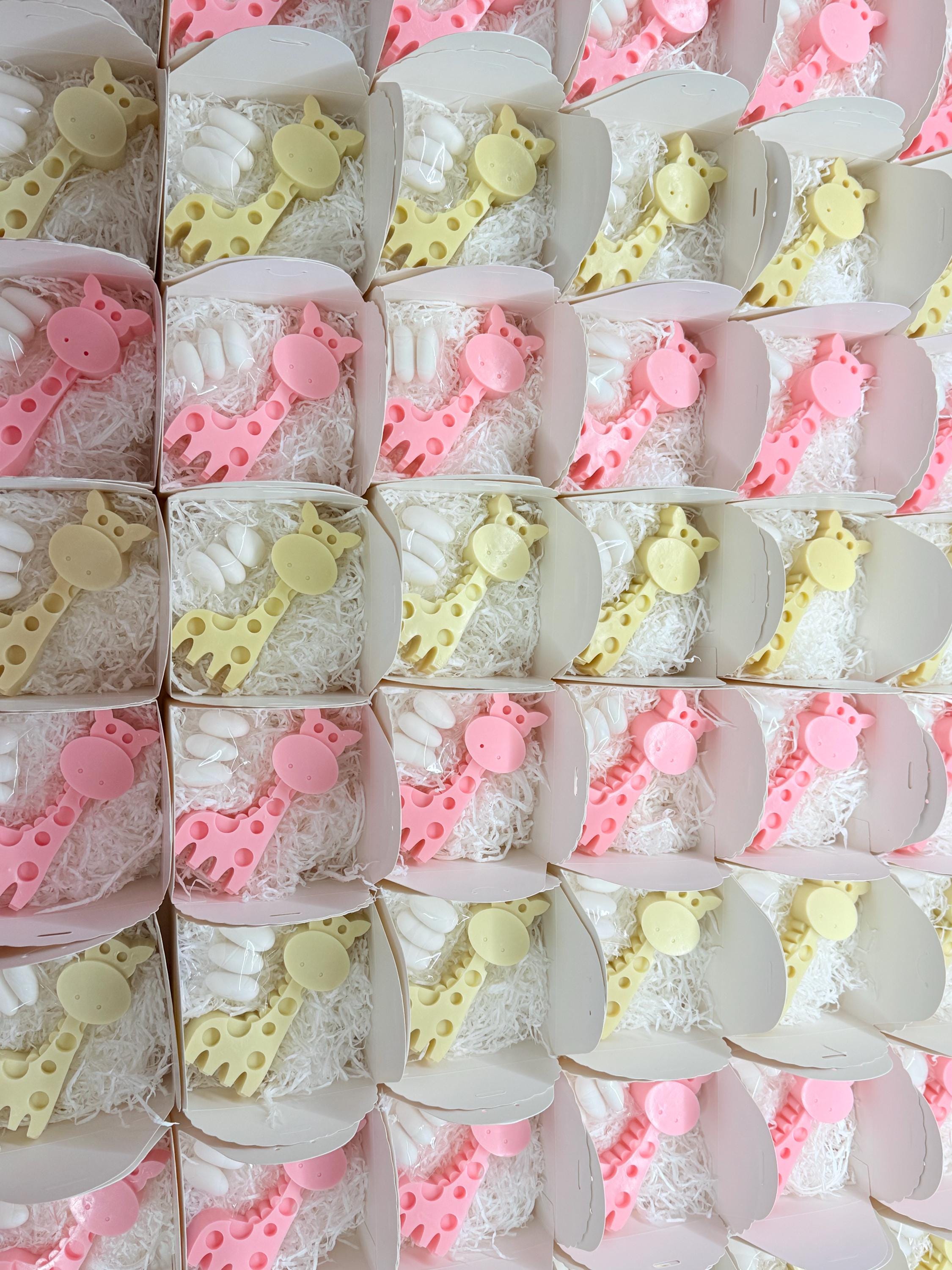 SAVON GIRAFE avec boîte et dragées personnalisées/cadeaux de baptême/baby shower/naissance bébé/anniversaire enfant/Safari/