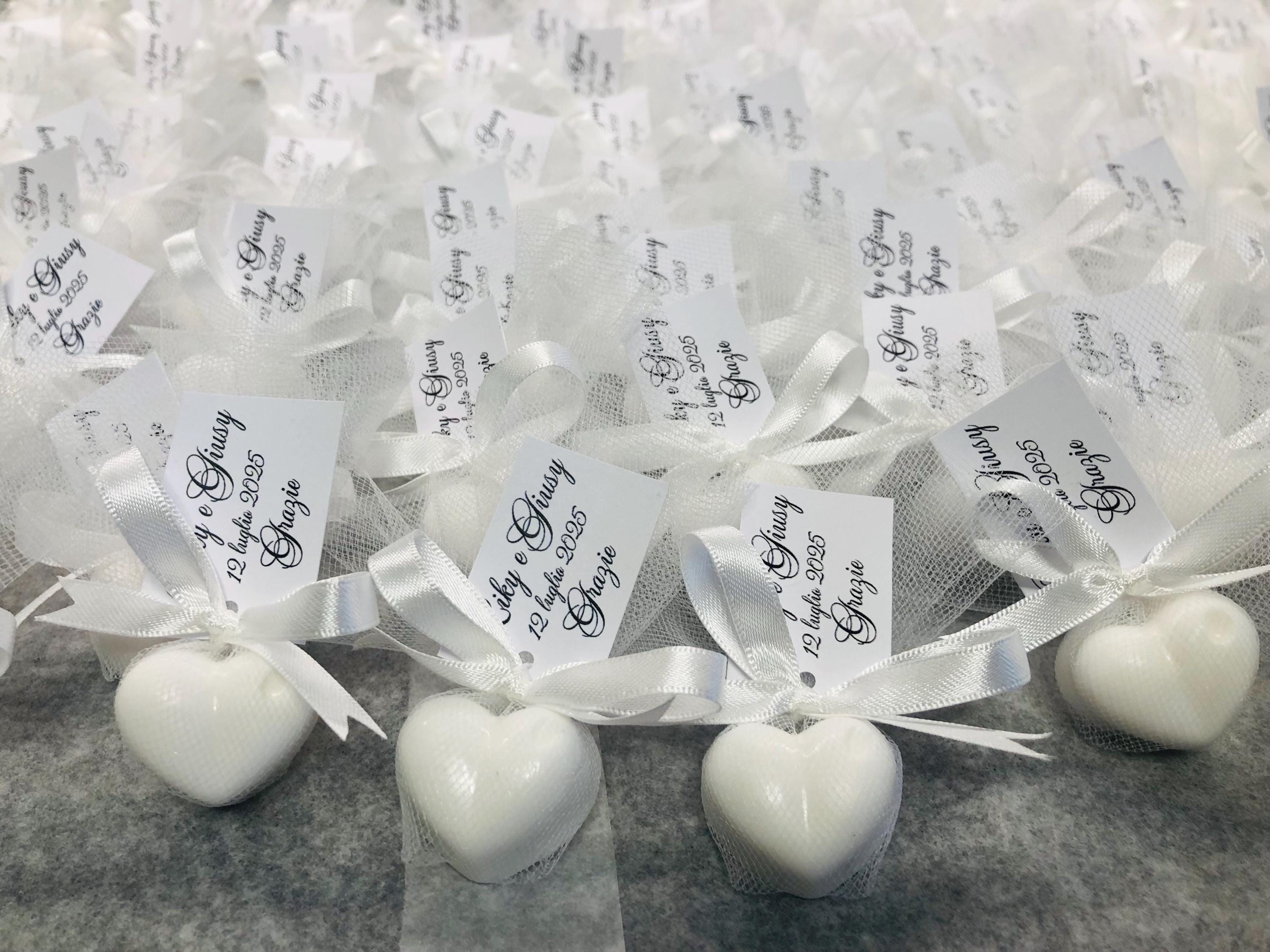 Heart-shaped SOAP with tulle/WEDDING PLACEHOLDER/small soaps/personalized place card/small guest favors