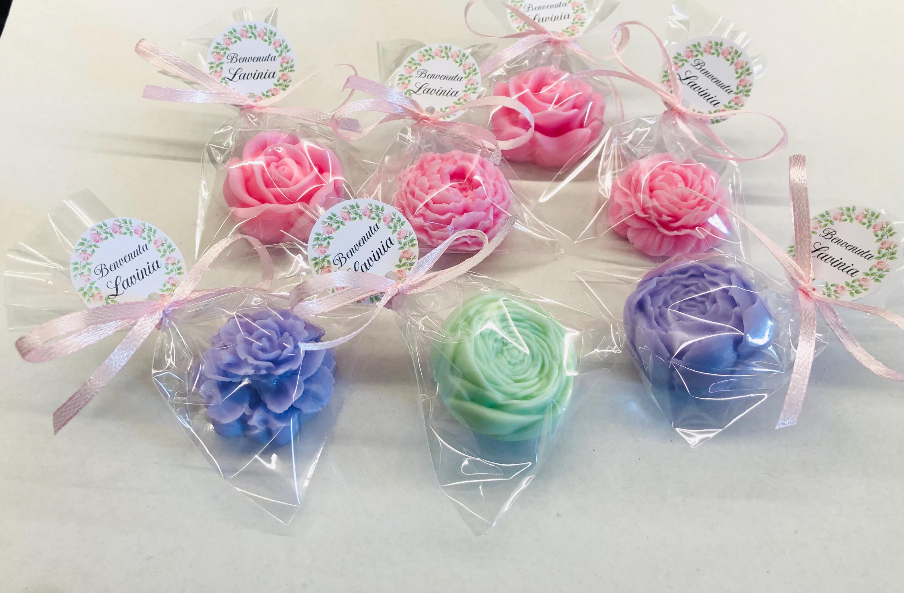 SAVON PETITES FLEURS mixtes avec sachet transparent personnalisé/cadeaux invités communion/confirmation/baptême/anniversaire/diplôme/mariage