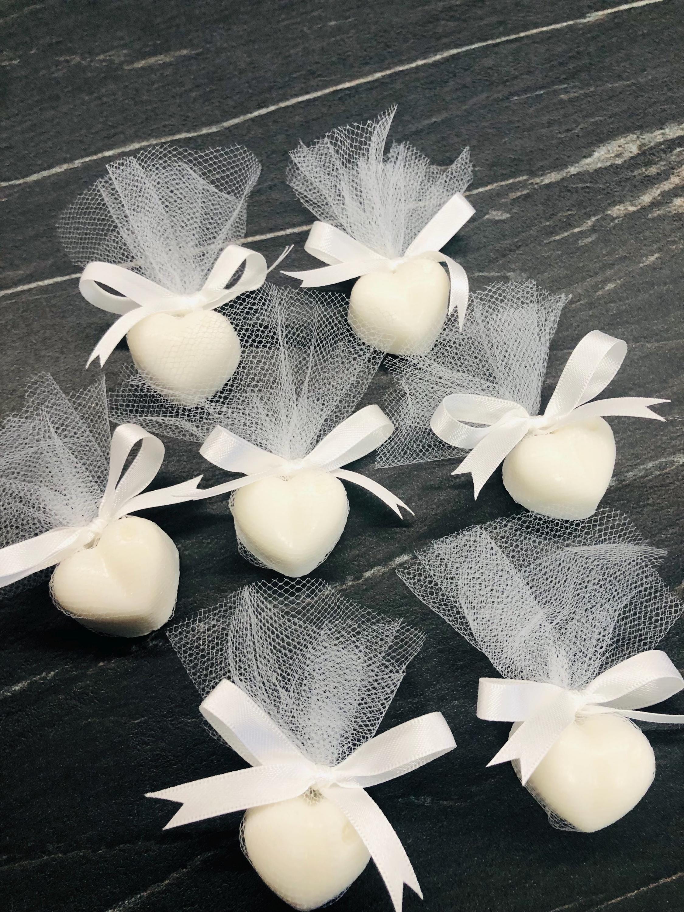 Heart-shaped SOAP with tulle/WEDDING PLACEHOLDER/small soaps/personalized place card/small guest favors