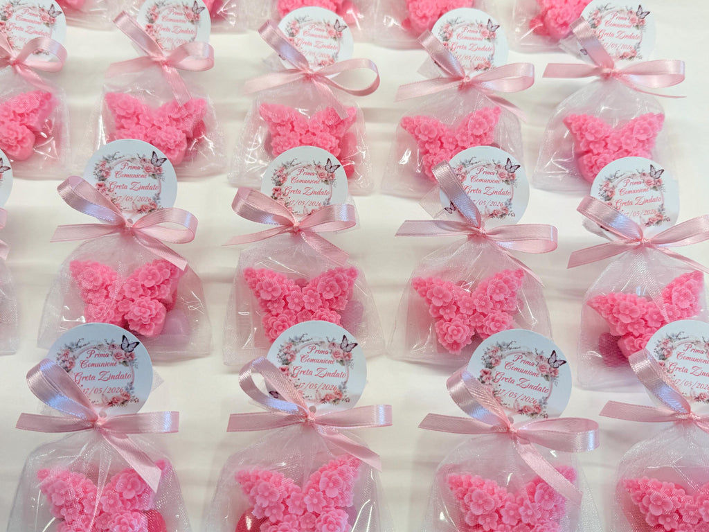 "FLORAL BUTTERFLY" SOAP with organza bag, 5 heart-shaped sugar almonds, and personalized tag