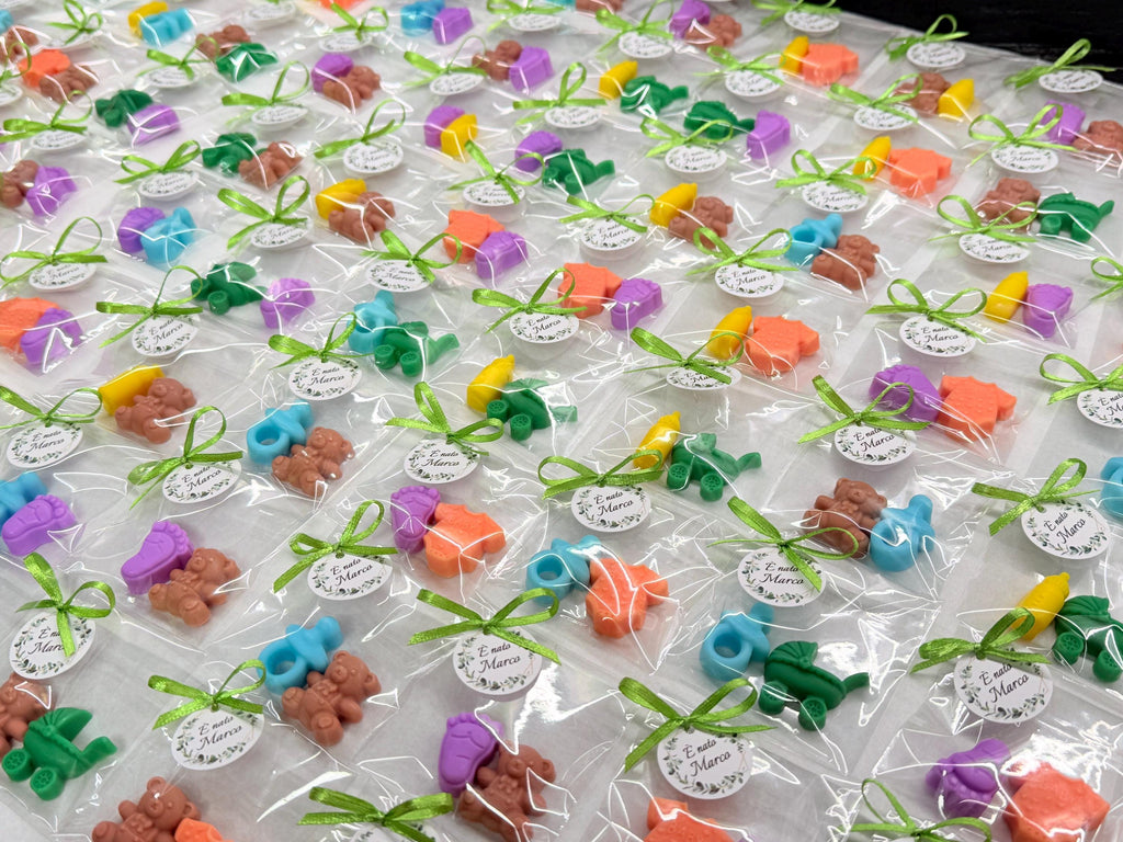 Lot de mini-savons "Naissance" avec sachet transparent et étiquette personnalisée