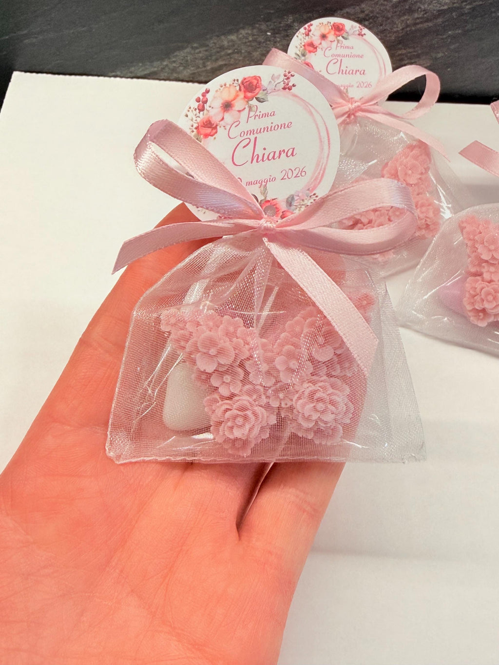 "FLORAL BUTTERFLY" SOAP with organza bag, 5 heart-shaped sugar almonds, and personalized tag
