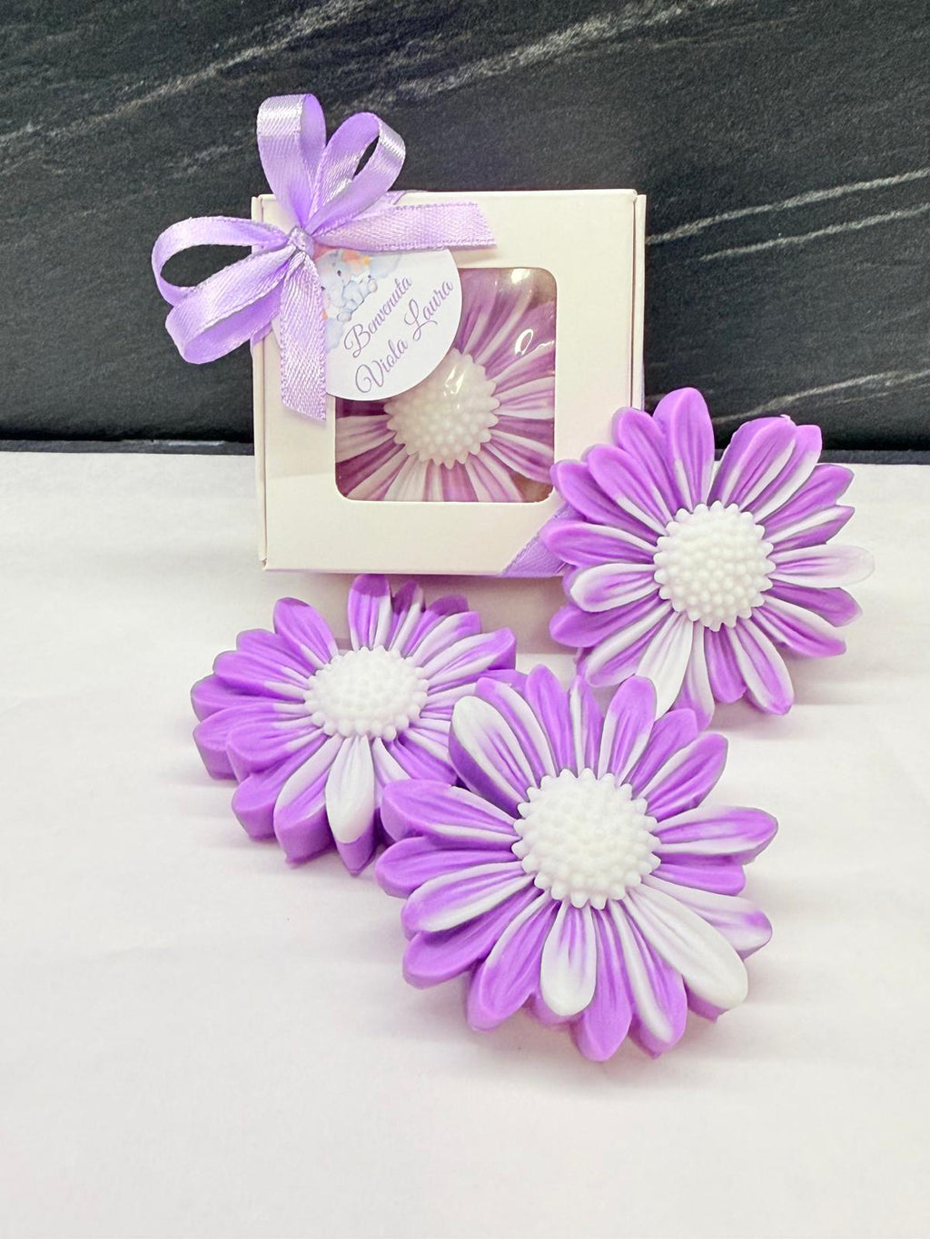"FADED DAISY" SOAP Square Box with Window and Custom Tag