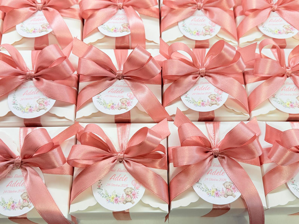 Scented candle "LARGE TEDDY BEAR + LITTLE BELL" with box, sugared almonds and personalized tag