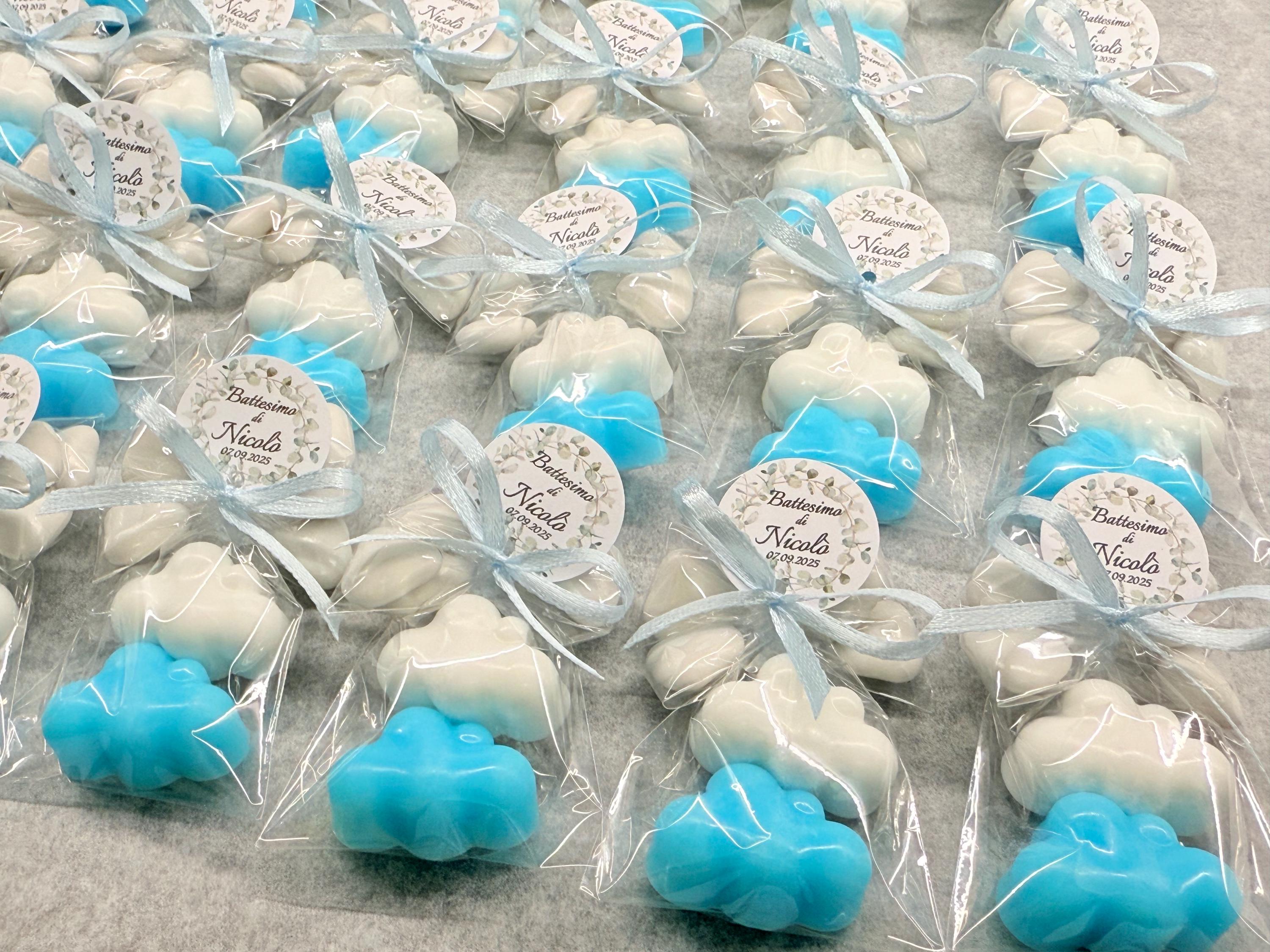SAVON "2 NUVOLETTE" avec sachet transparent, 5 dragées cœur et étiquette personnalisée