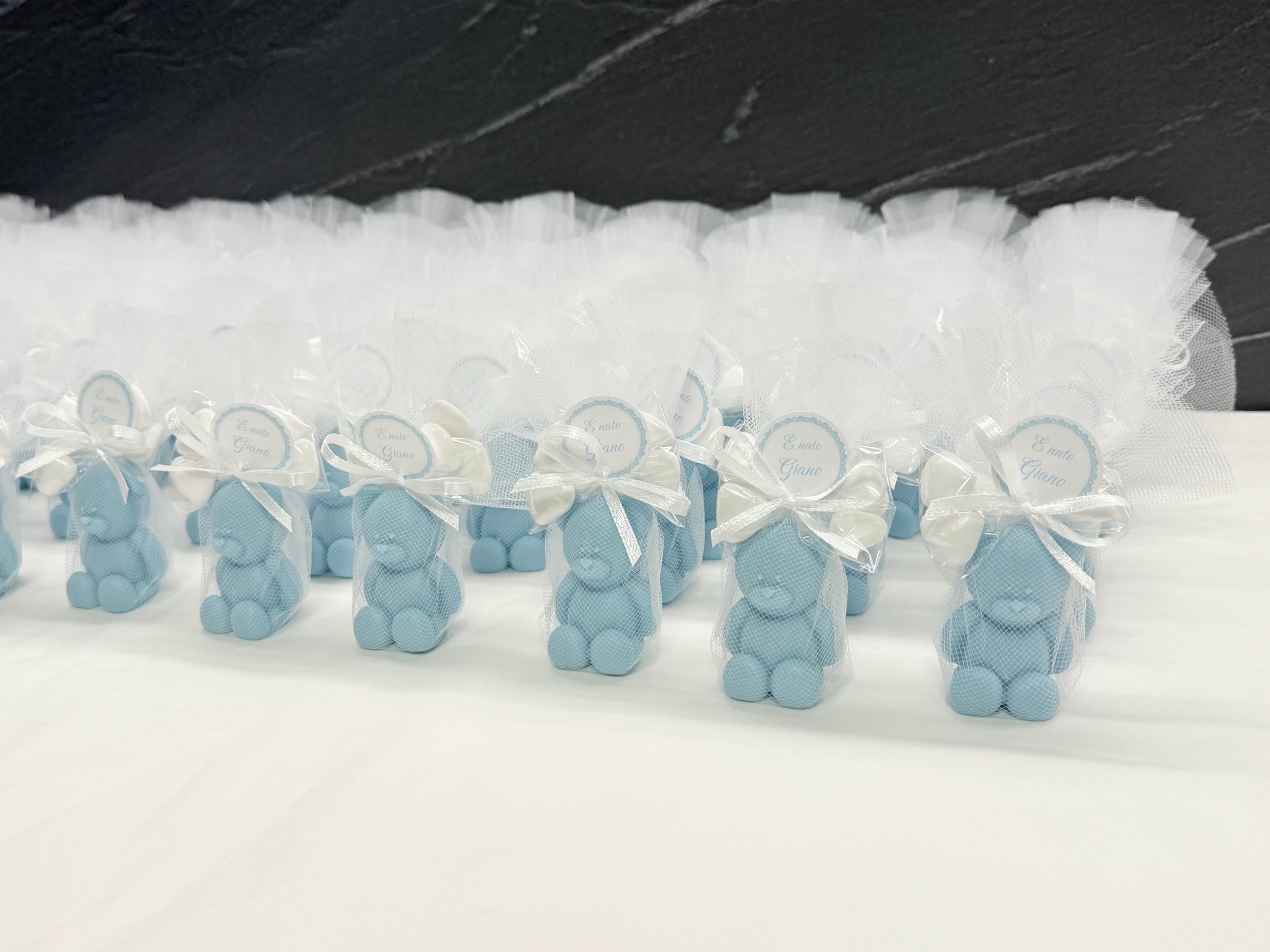 Savon Ourson avec tulle, 5 dragées en forme de cœur et étiquette personnalisée/cadeaux de baptême/naissance/baby shower/ours en peluche/Teddy/