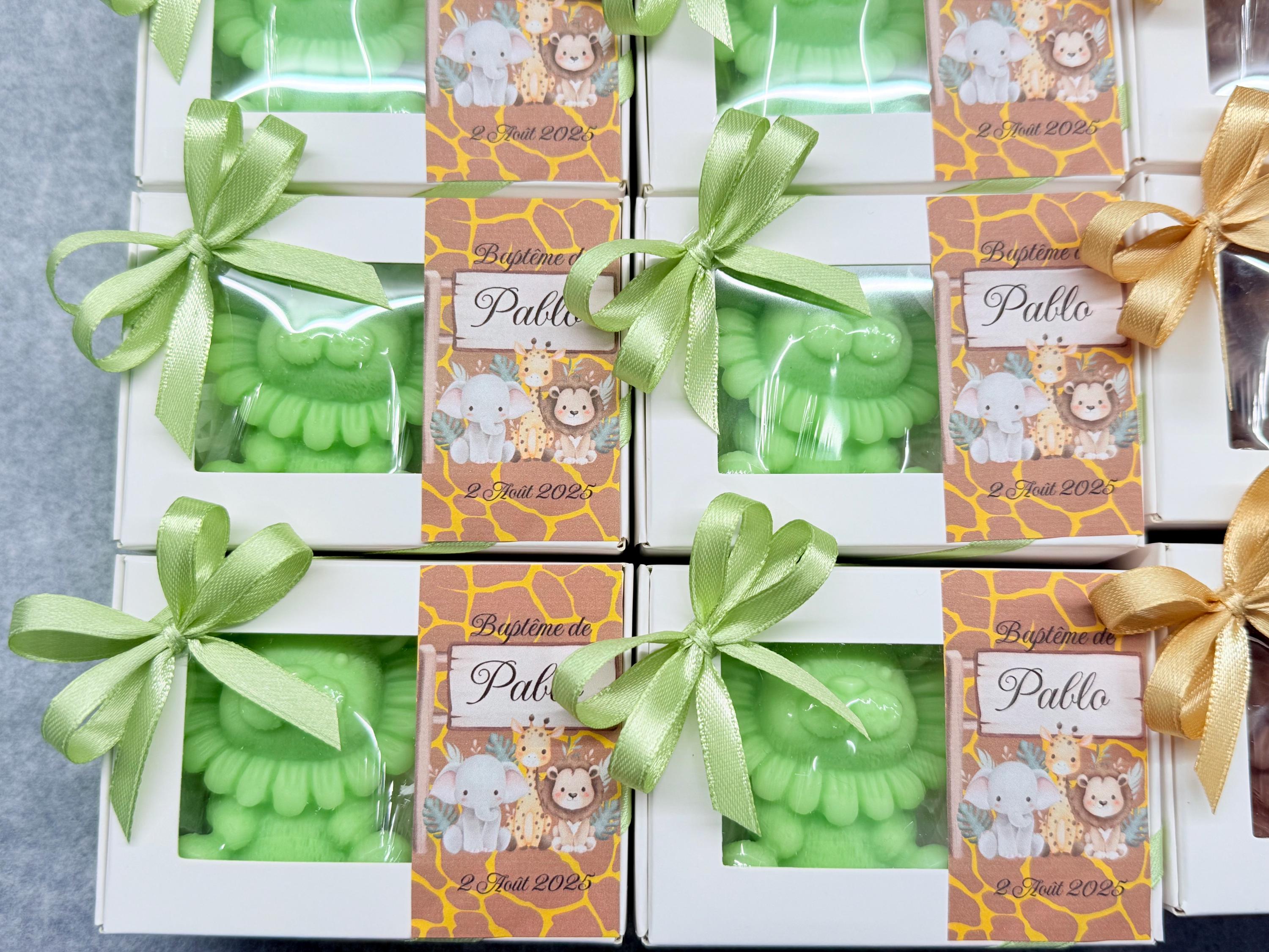 BOUGIE LIONCEAU INODORE avec boîte et dragées /bonbonnières baptême/naissance/anniversaire enfants/baby shower/Safari/cadeau pour invités
