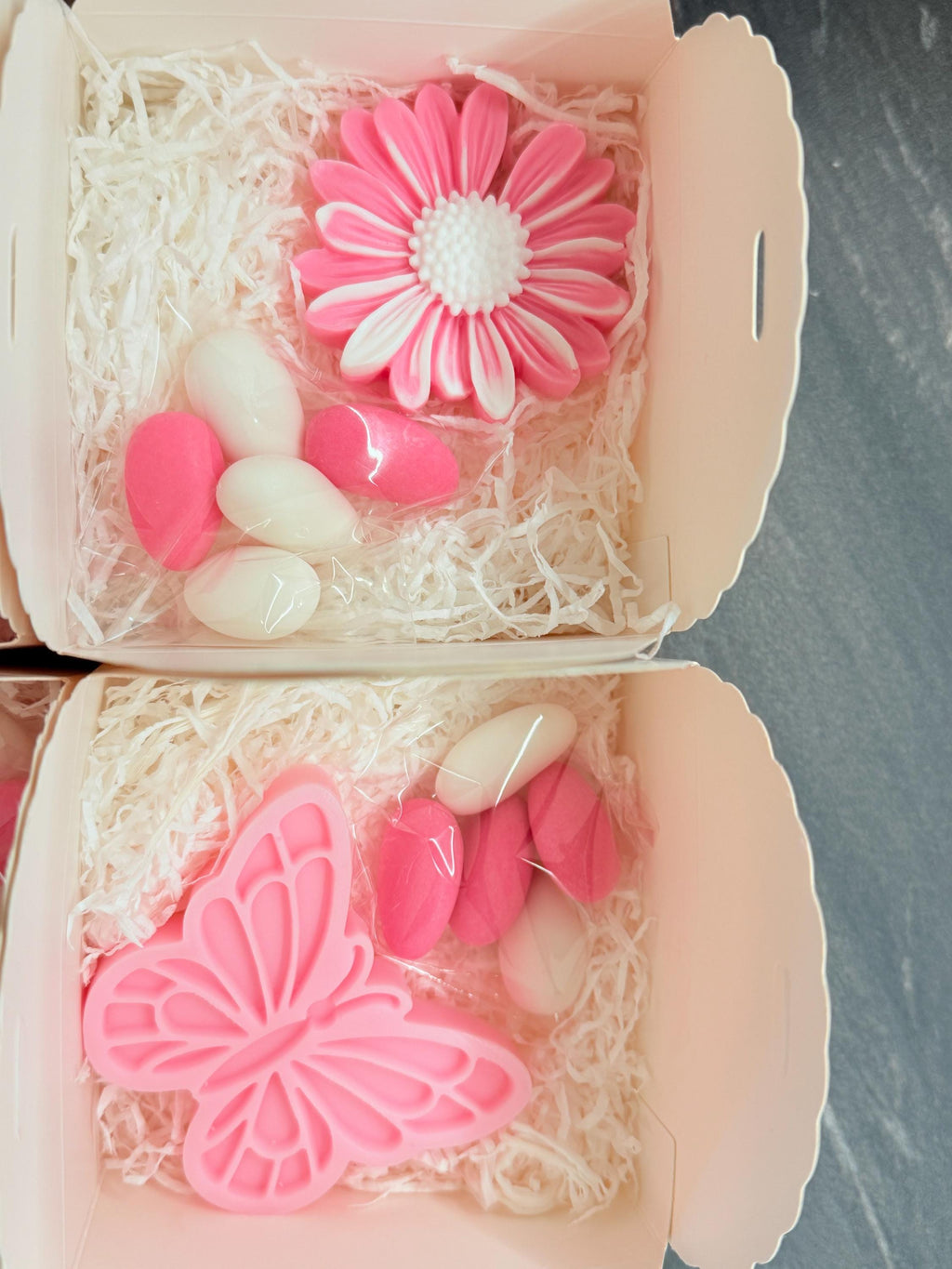 "BUTTERFLY and DAISY SOAP" mix with box, sugared almonds, and personalized tag