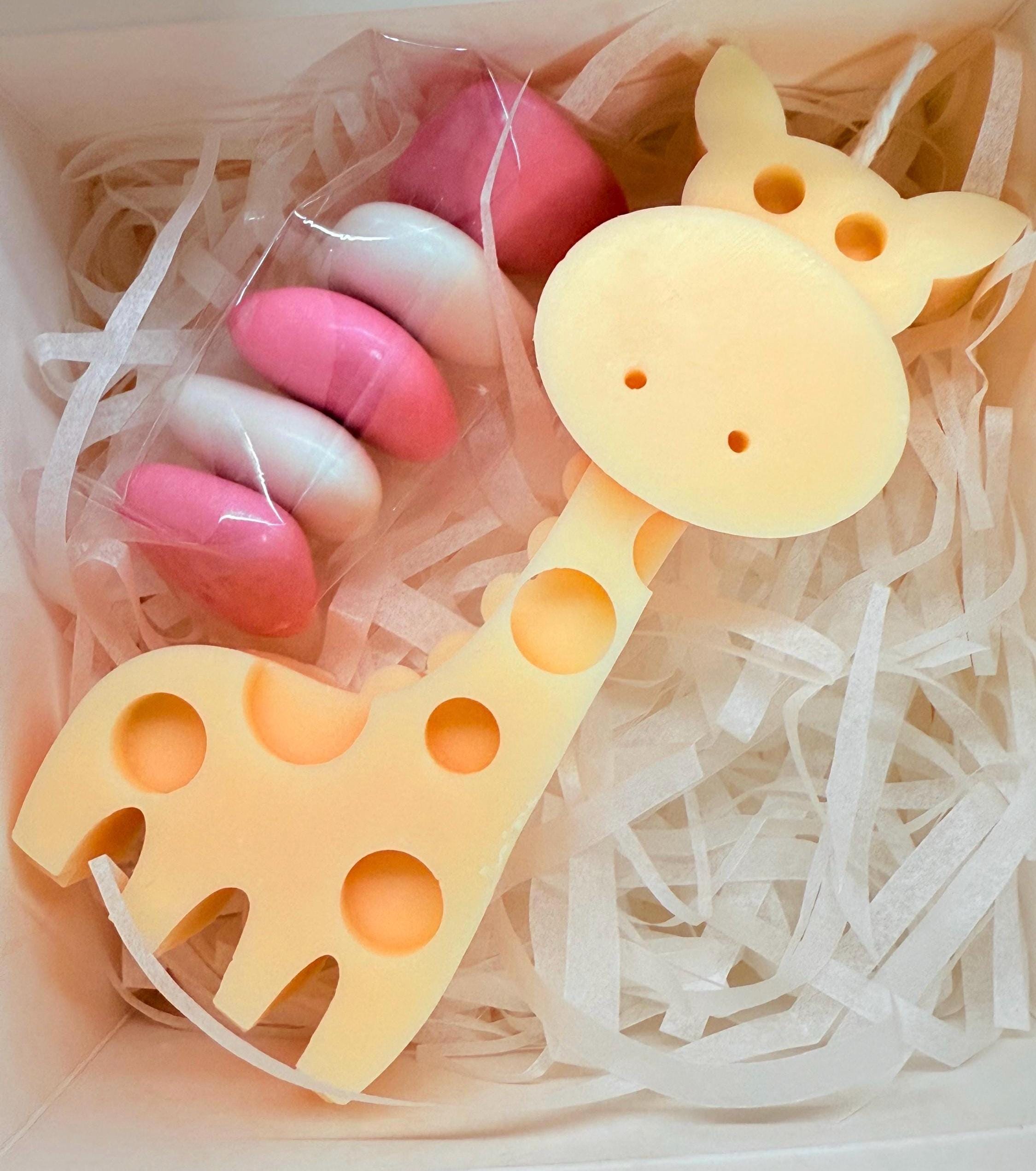 BOUGIE GIRAFFE INODORE avec boîte et dragées personnalisées/cadeaux de baptême/naissance/communion/confirmation/anniversaire enfants/Safari/