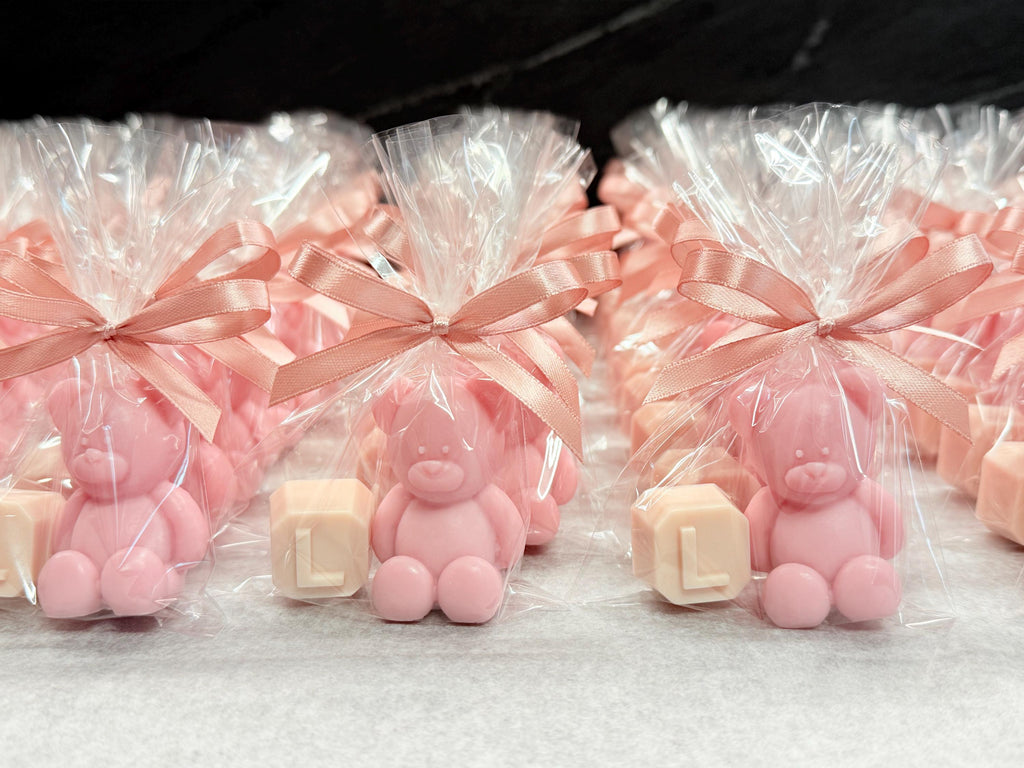 SAVON « OURSON + LETTRE » avec sachet transparent et étiquette personnalisée