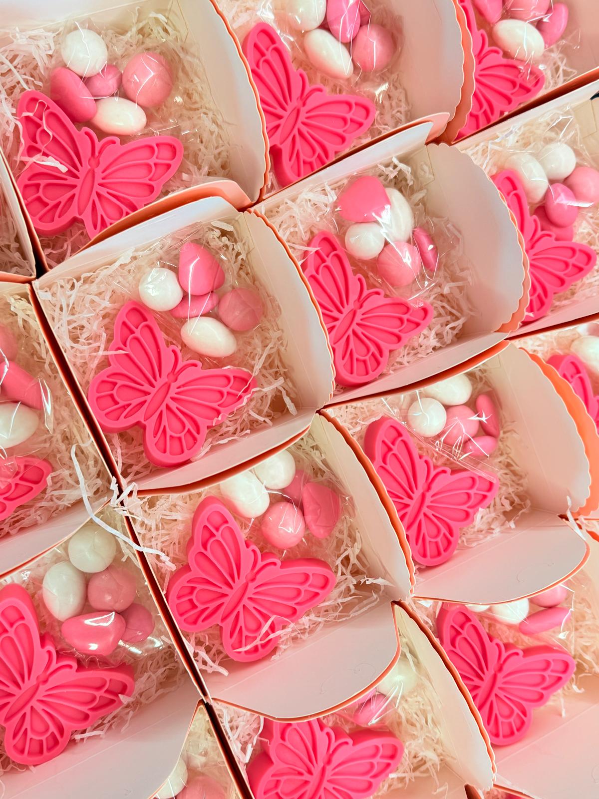 Sapone artigianale farfalla profumato in vari colori – bomboniera per cresima, comunione e compleanno