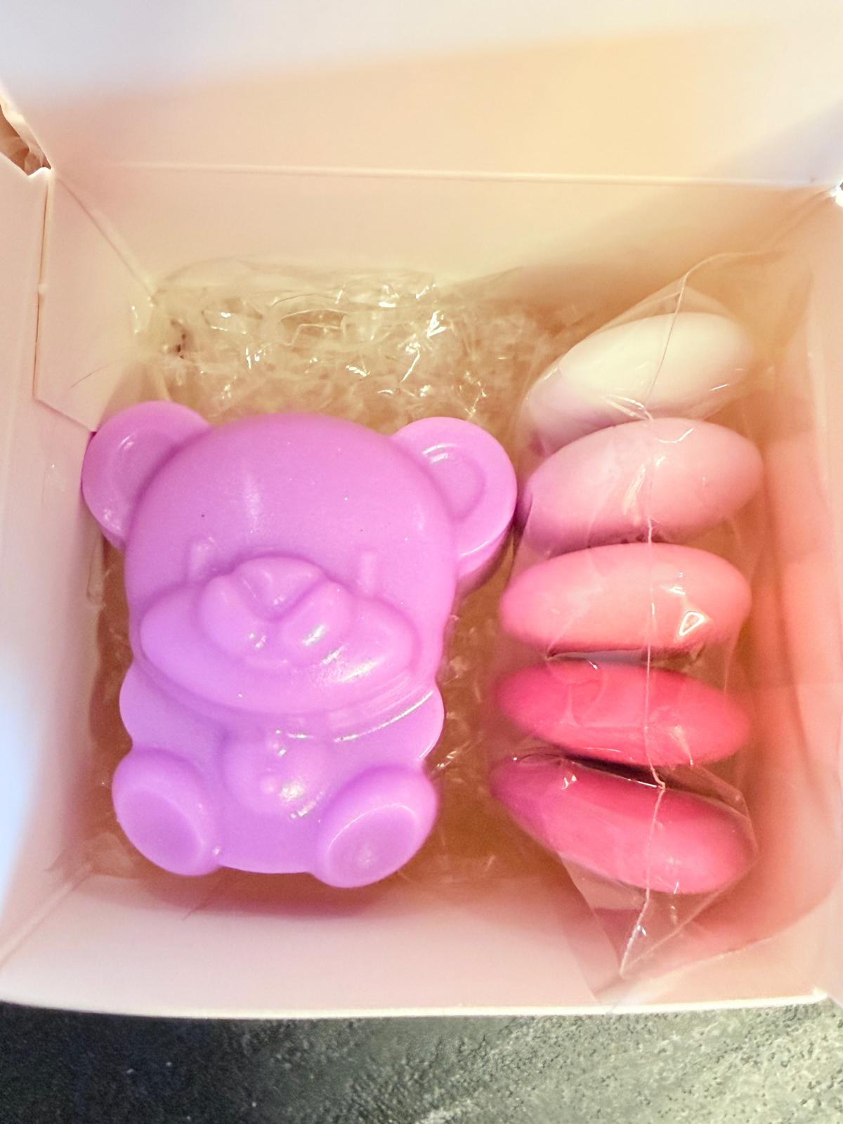Sapone orsetto, leoncino e ippopotamo profumati in vari colori – bomboniera per baby shower